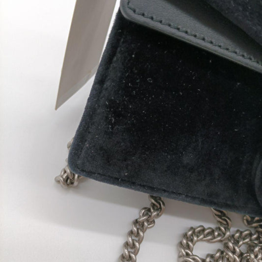 GUCCI ブラック スエード クラッチバッグ