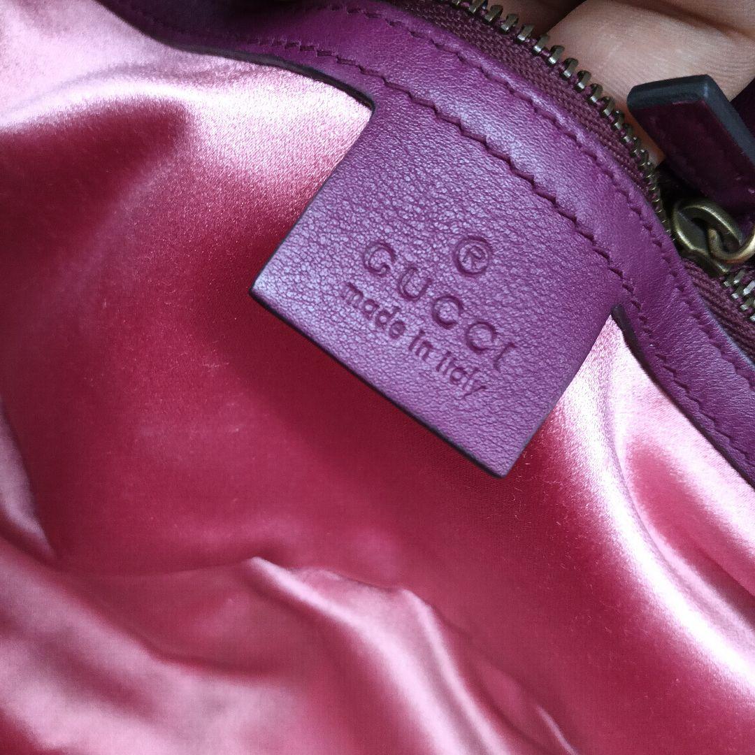 GUCCI GG キルティングベルベットショルダーバッグ