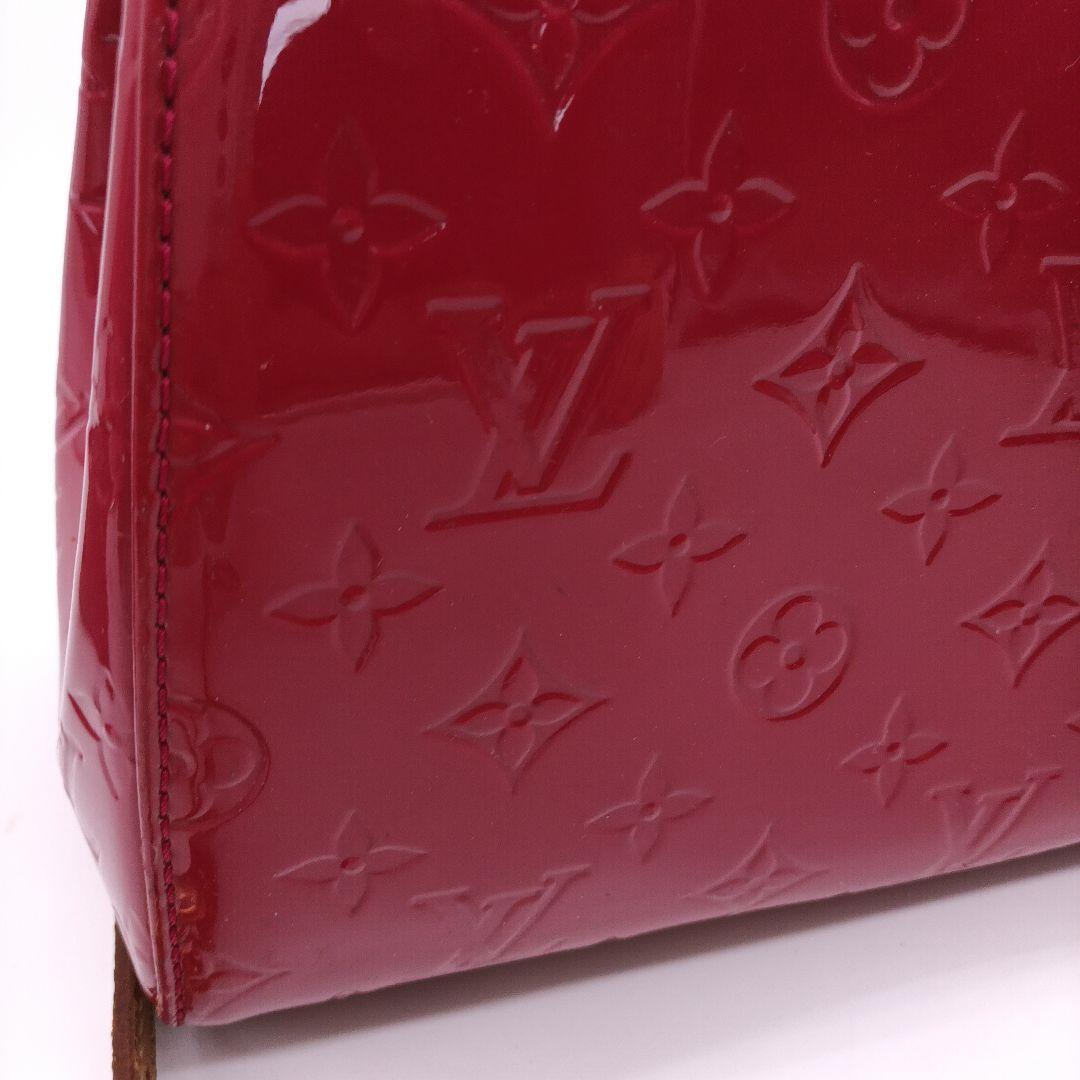 Louis Vuitton レッド ショルダーバッグ