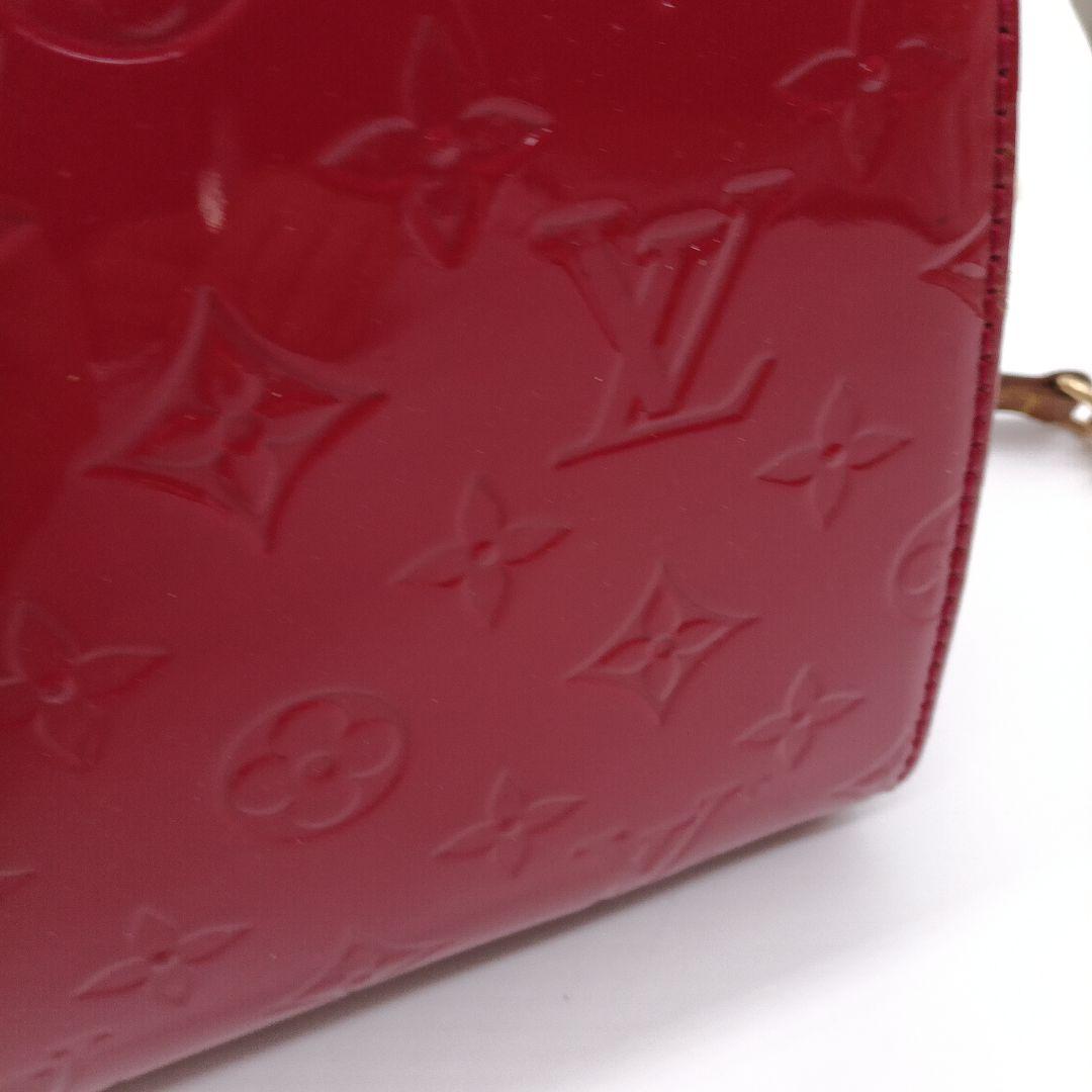 Louis Vuitton レッド ショルダーバッグ