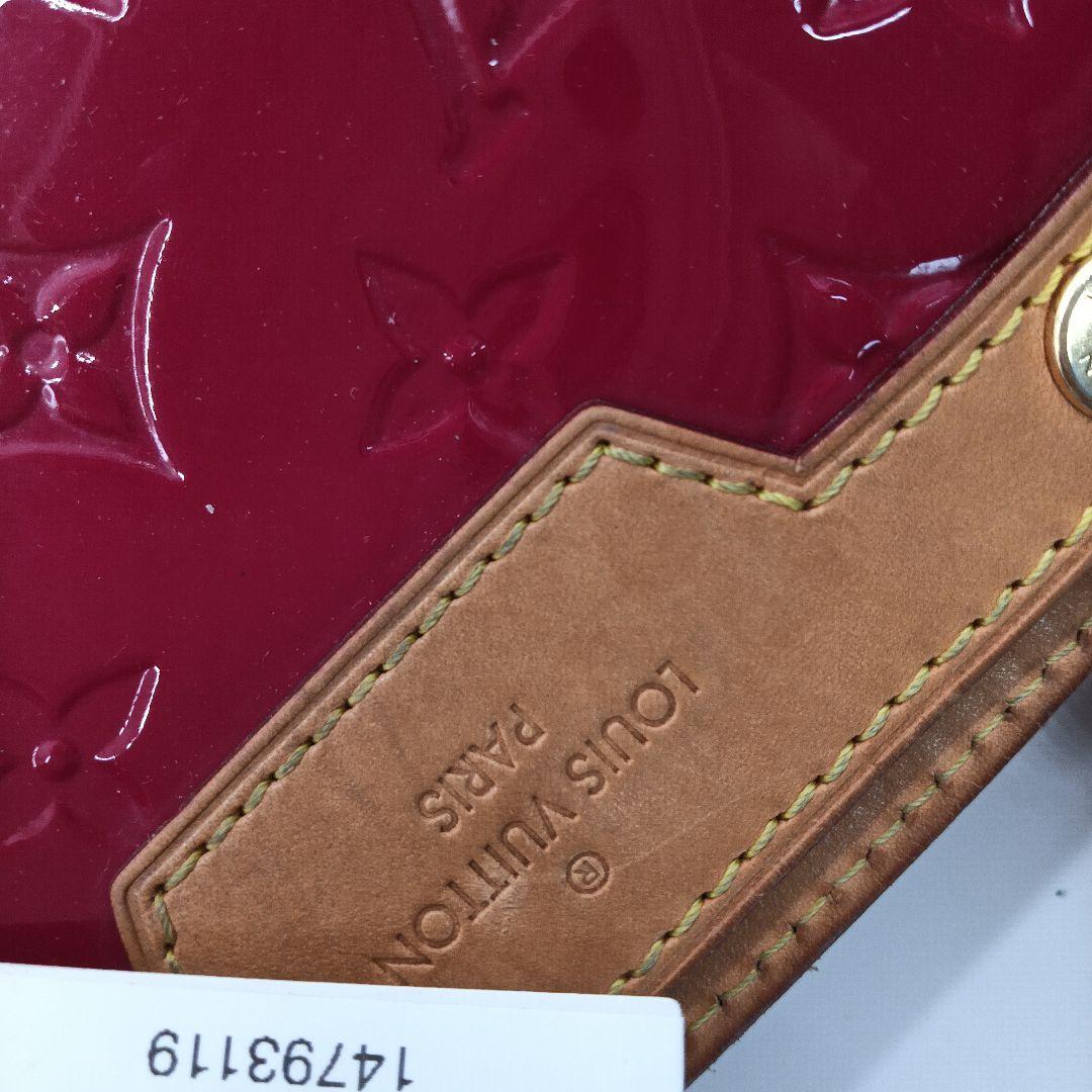 Louis Vuitton レッド ショルダーバッグ