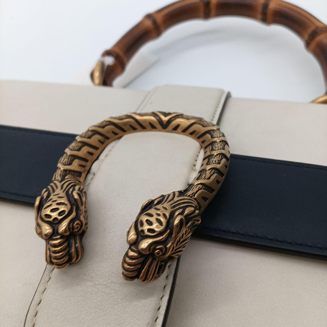 GUCCI レーショルダーバッグ スネークモチーフ