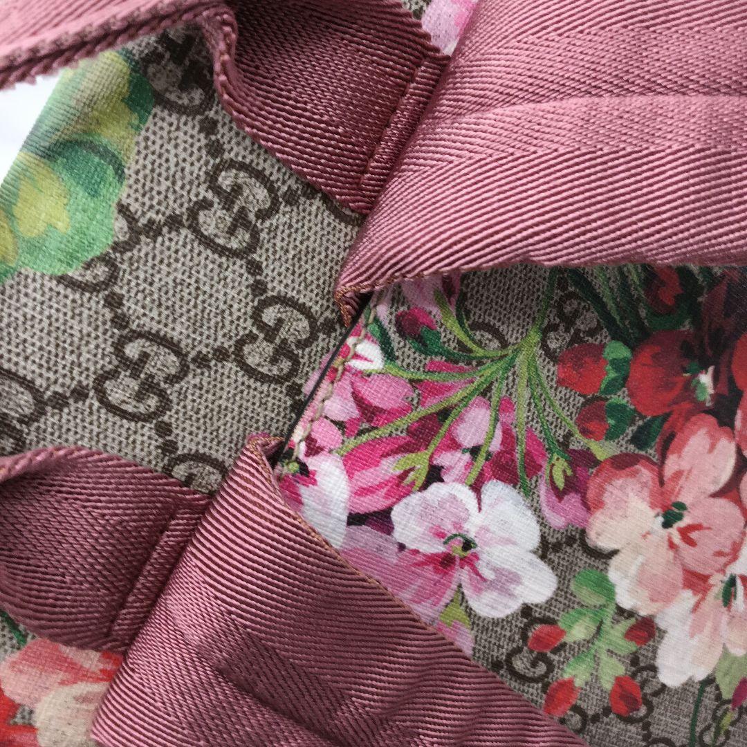GUCCI 花柄リュック