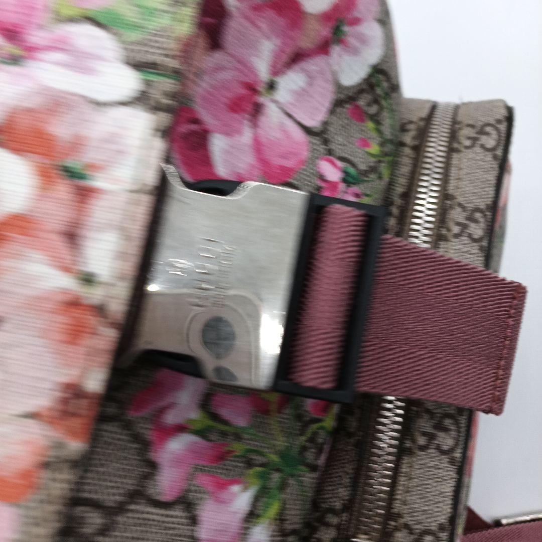GUCCI 花柄リュック