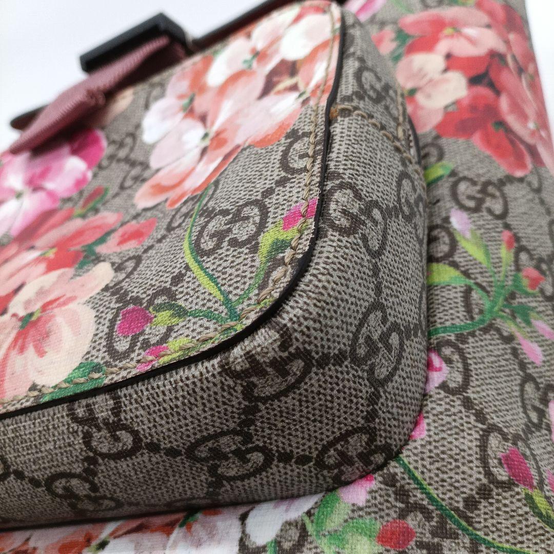 GUCCI 花柄リュック
