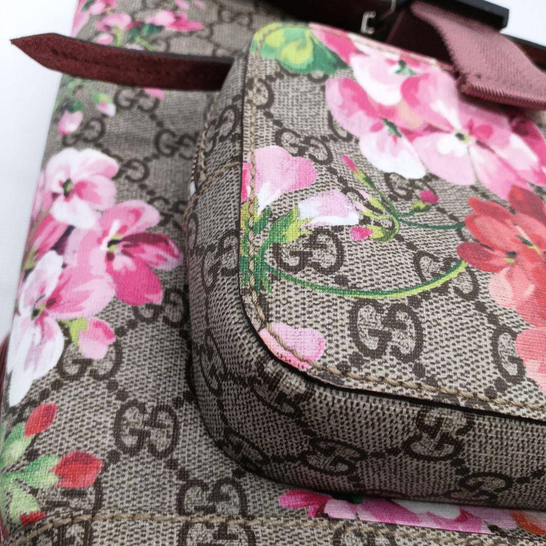 GUCCI 花柄リュック