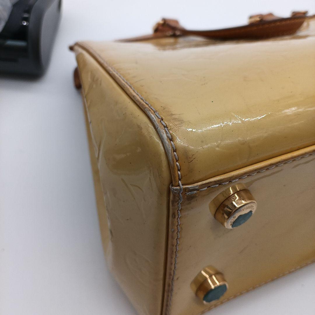 Louis Vuitton イエロ-ビニーショルダーバッグ