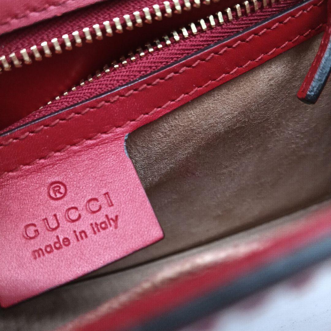 GUCCI レザー 赤　ショルダーバッグ