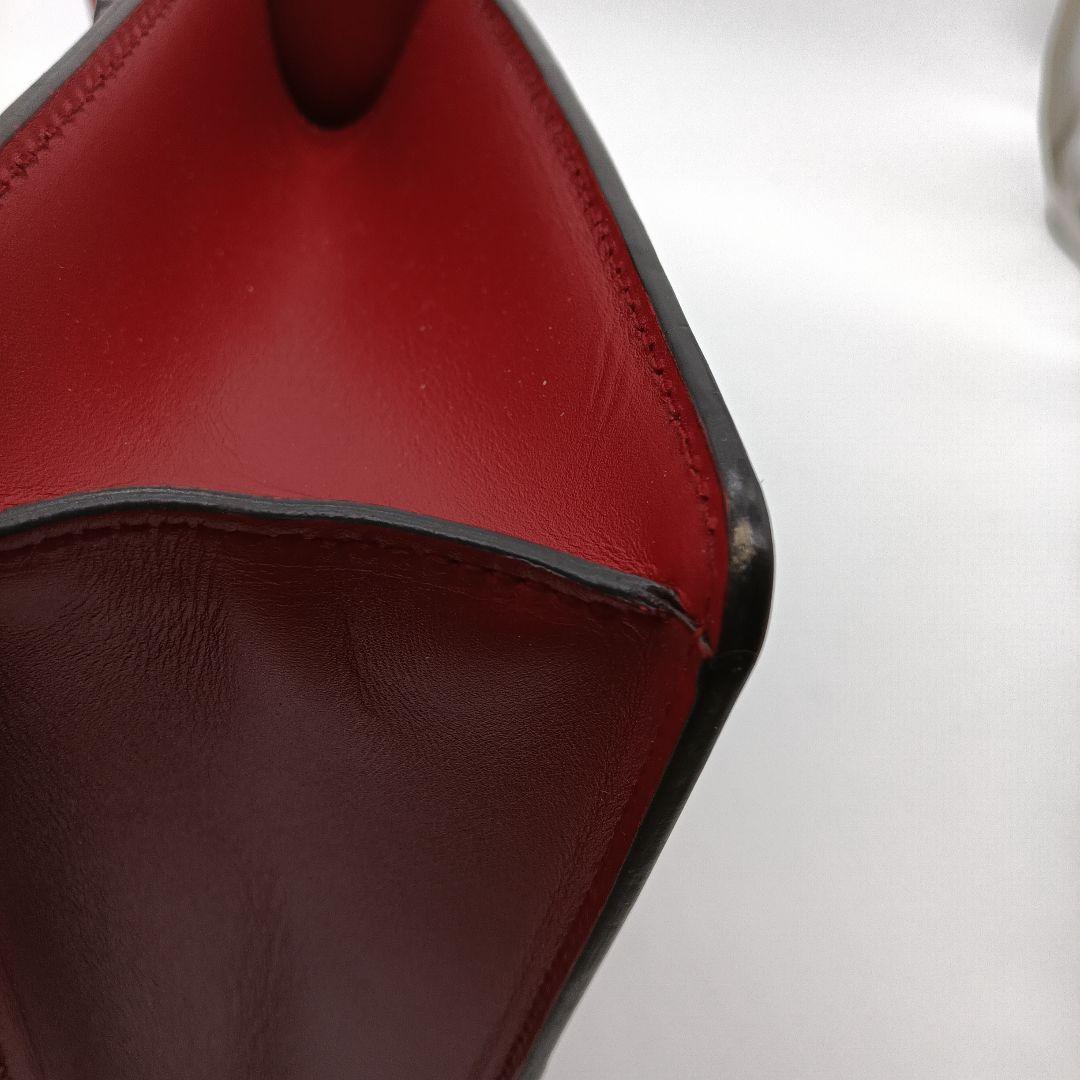 GUCCI レザー 赤　ショルダーバッグ